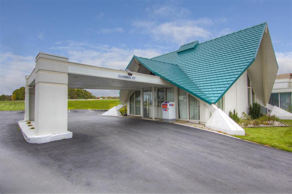 Motel 6-Geneva, Oh ภายนอก รูปภาพ